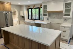 Full Kitchen - Large Island - Newmarket